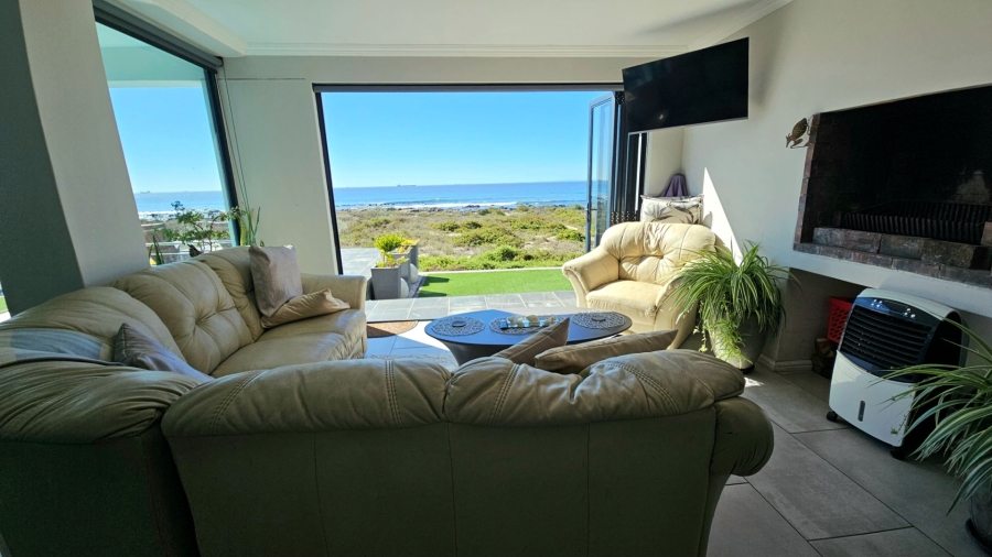 5 Bedroom Property for Sale in Sandy Point Beach Estate Western Cape